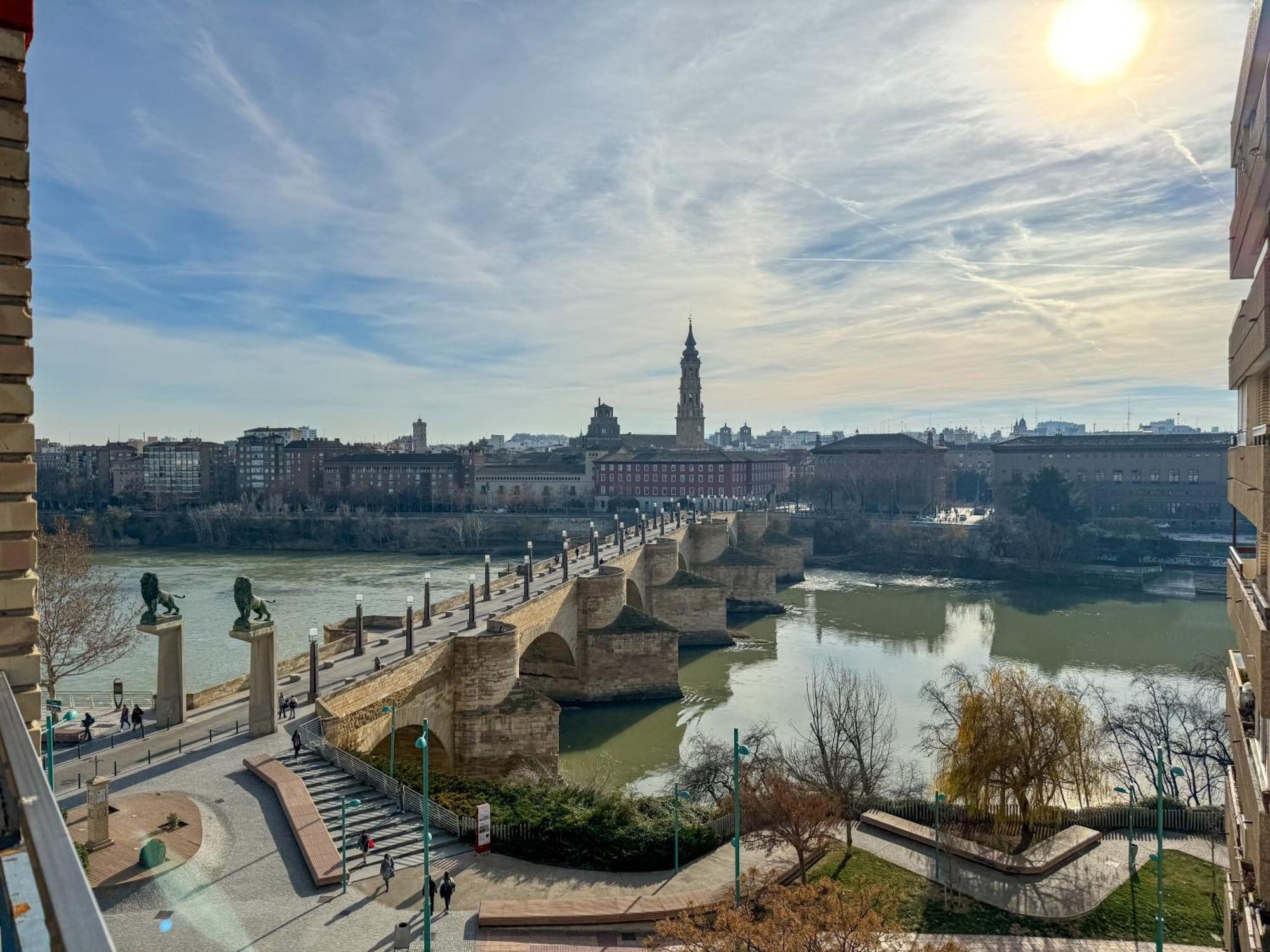 El Puente Del Pilar Comotucasa Сарагоса Экстерьер фото